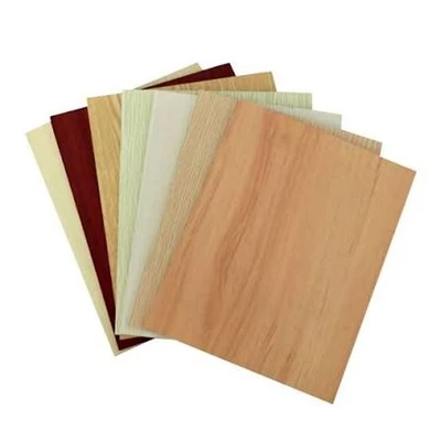 Pren haenog wedi'i lamineiddio PVC